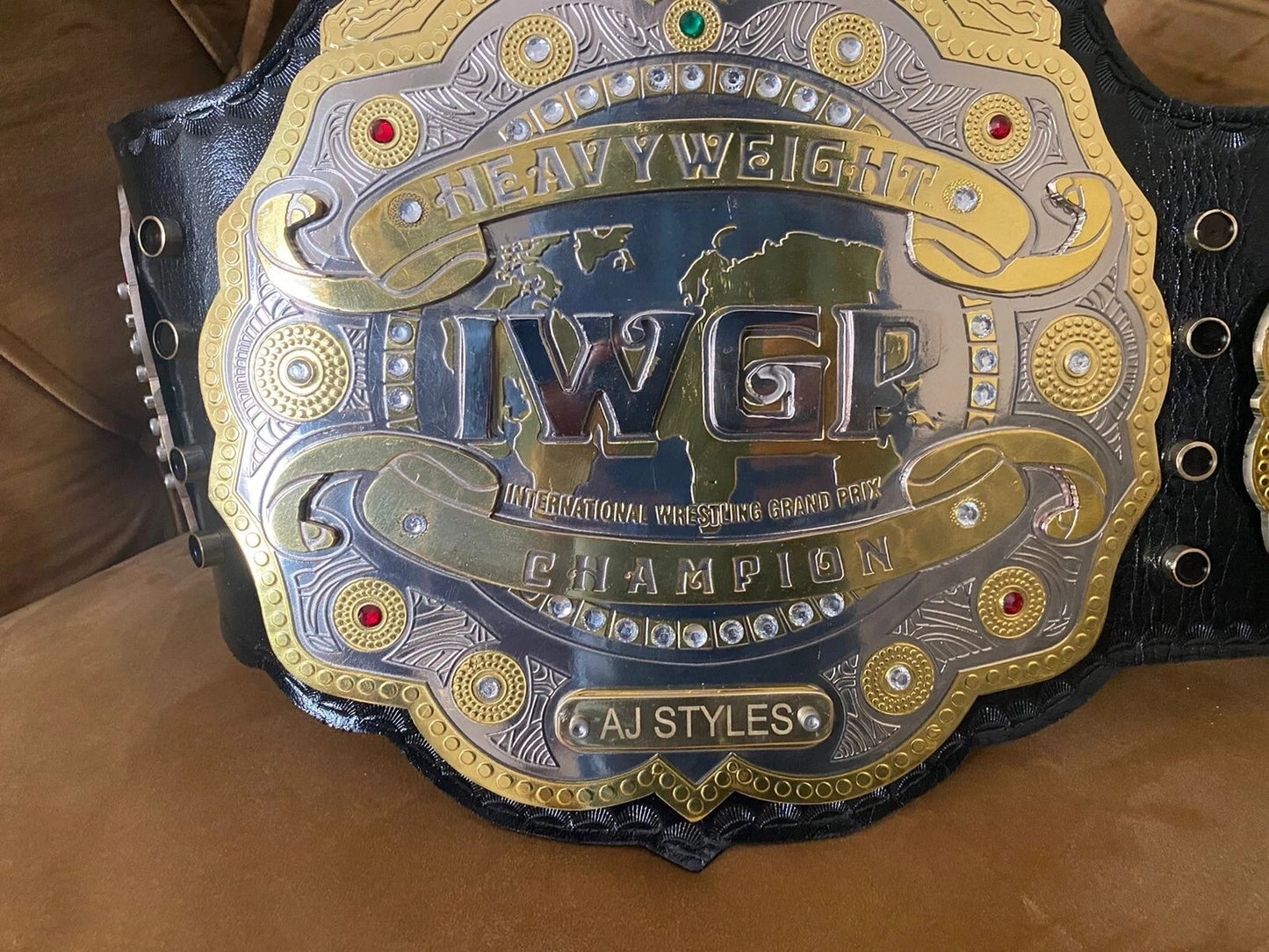 V4 IWGP World Heavyweight Championship Replica Belt