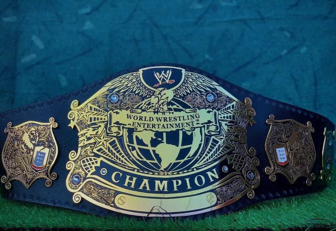 Undisputed Old World Heavyweight Championship Belt | 2MM 4MM Brass Replica Title | Wrestling Belt for Collectors | Adult Size Leather Strap