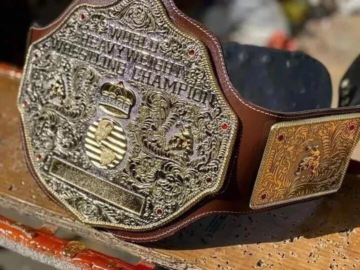 Big Gold World Heavyweight Championship Replica Belt