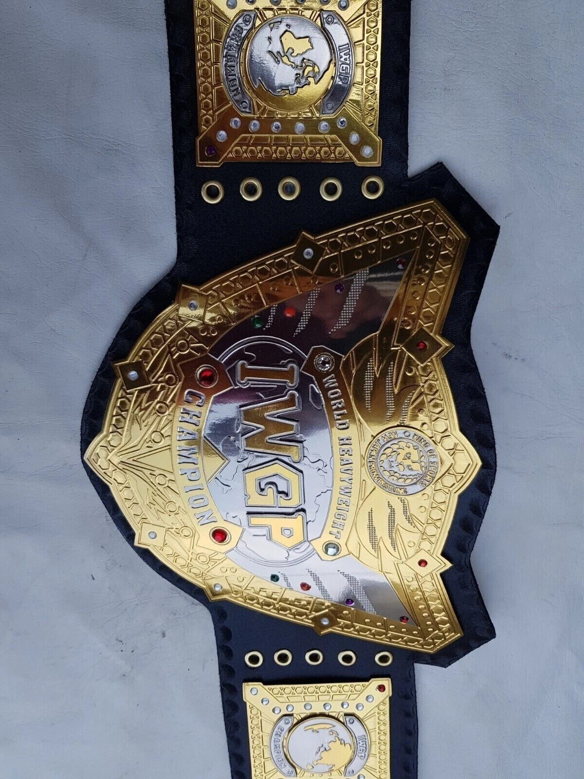 IWGP World Heavyweight Championship V5 Replica Belt