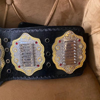 V4 IWGP World Heavyweight Championship Replica Belt