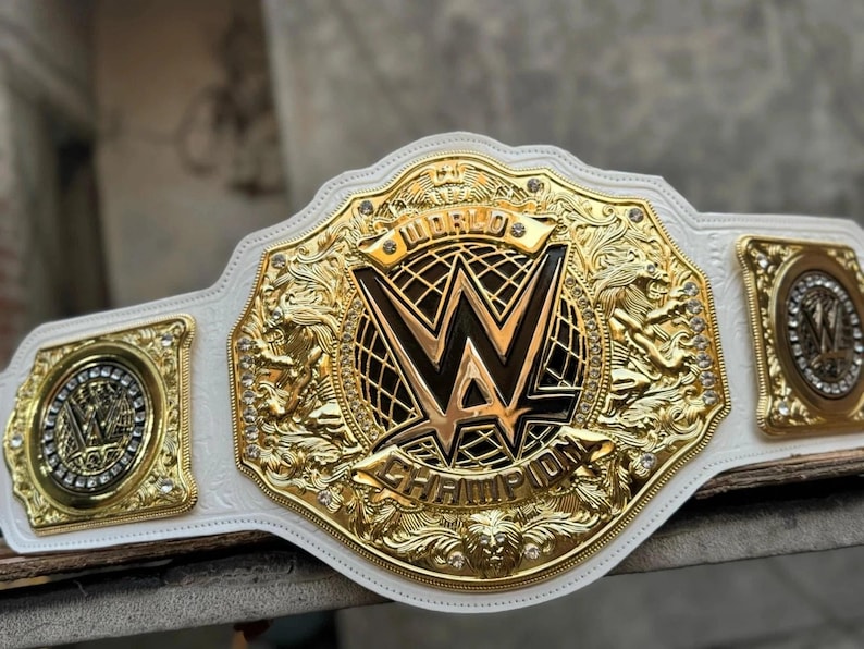 WWE Women World Heavyweight Championship Replica Belt