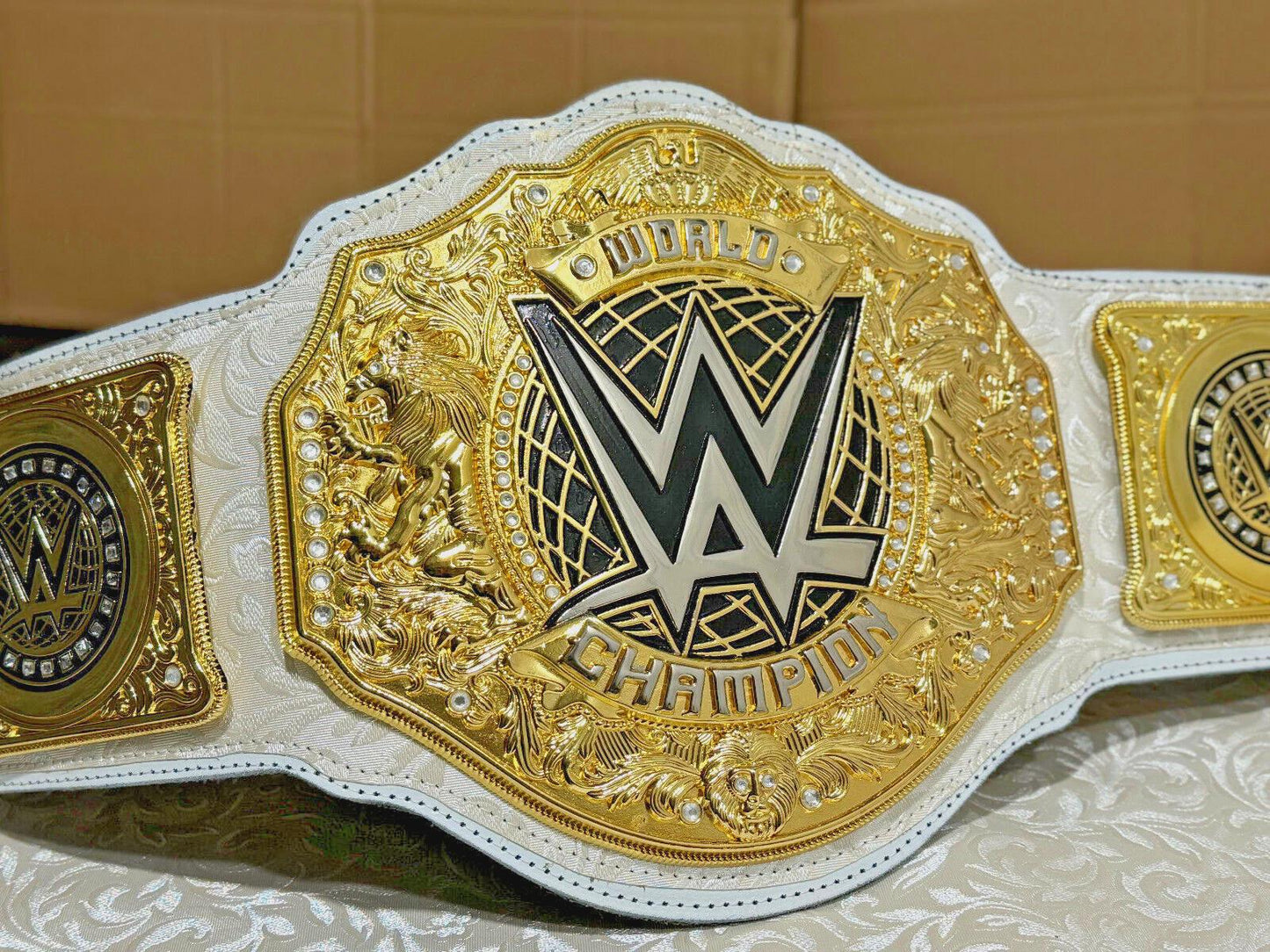 World Heavyweight Championship Replica Belt | 6MM Metal Plates