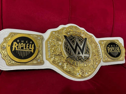 Women&#39;s World Heavyweight Championship Replica Belt | 6MM Casting | Rhea Ripley Side Plates | Real Leather Strap | Wrestling Gift